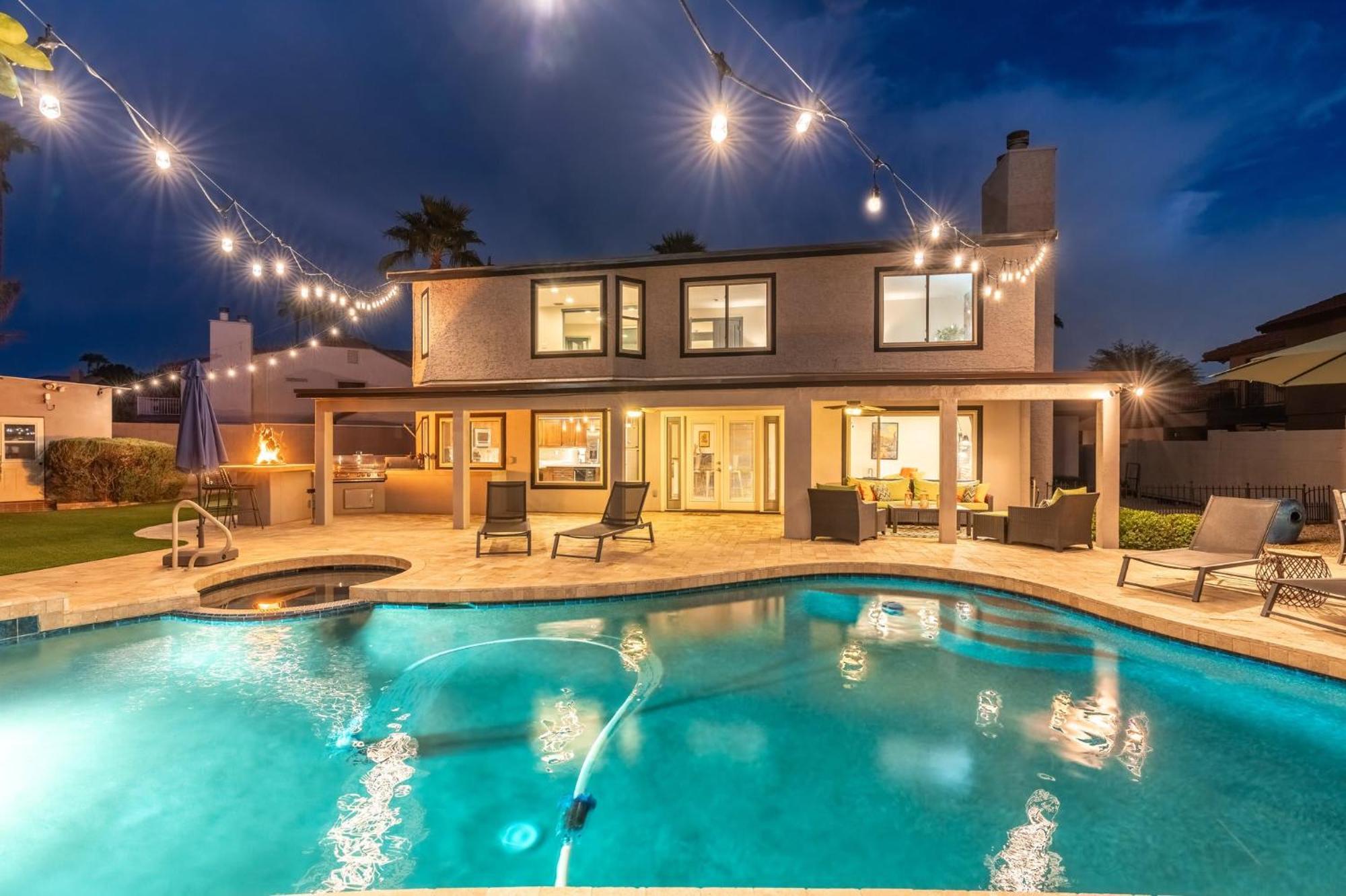 Zion Mirage Kierland Pool Firepit Dog Friendly Phoenix