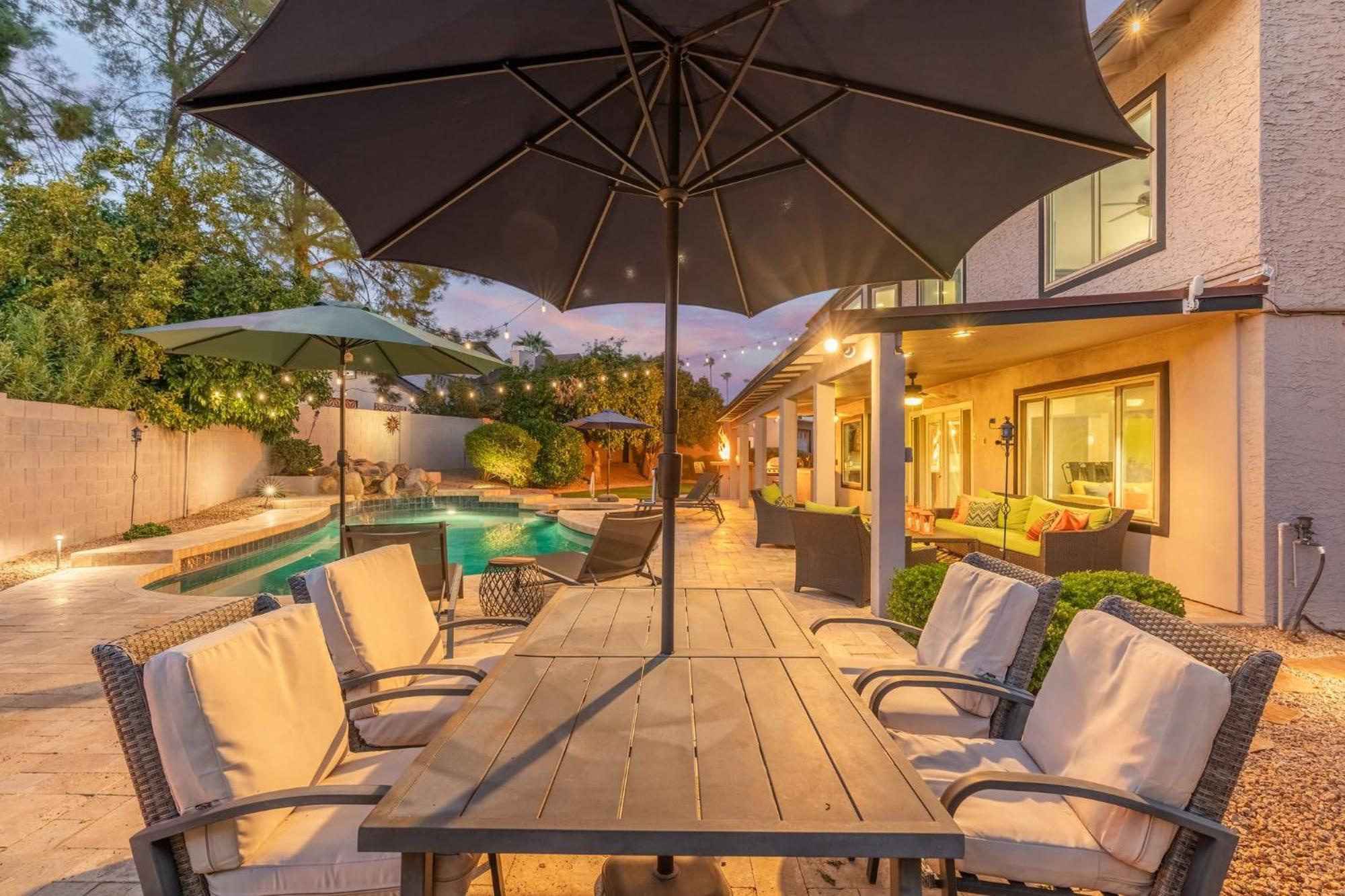 Zion Mirage Kierland Pool Firepit Dog Friendly Phoenix